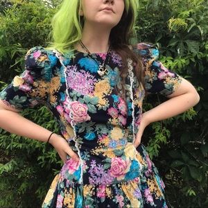 Vintage 80s floral dress